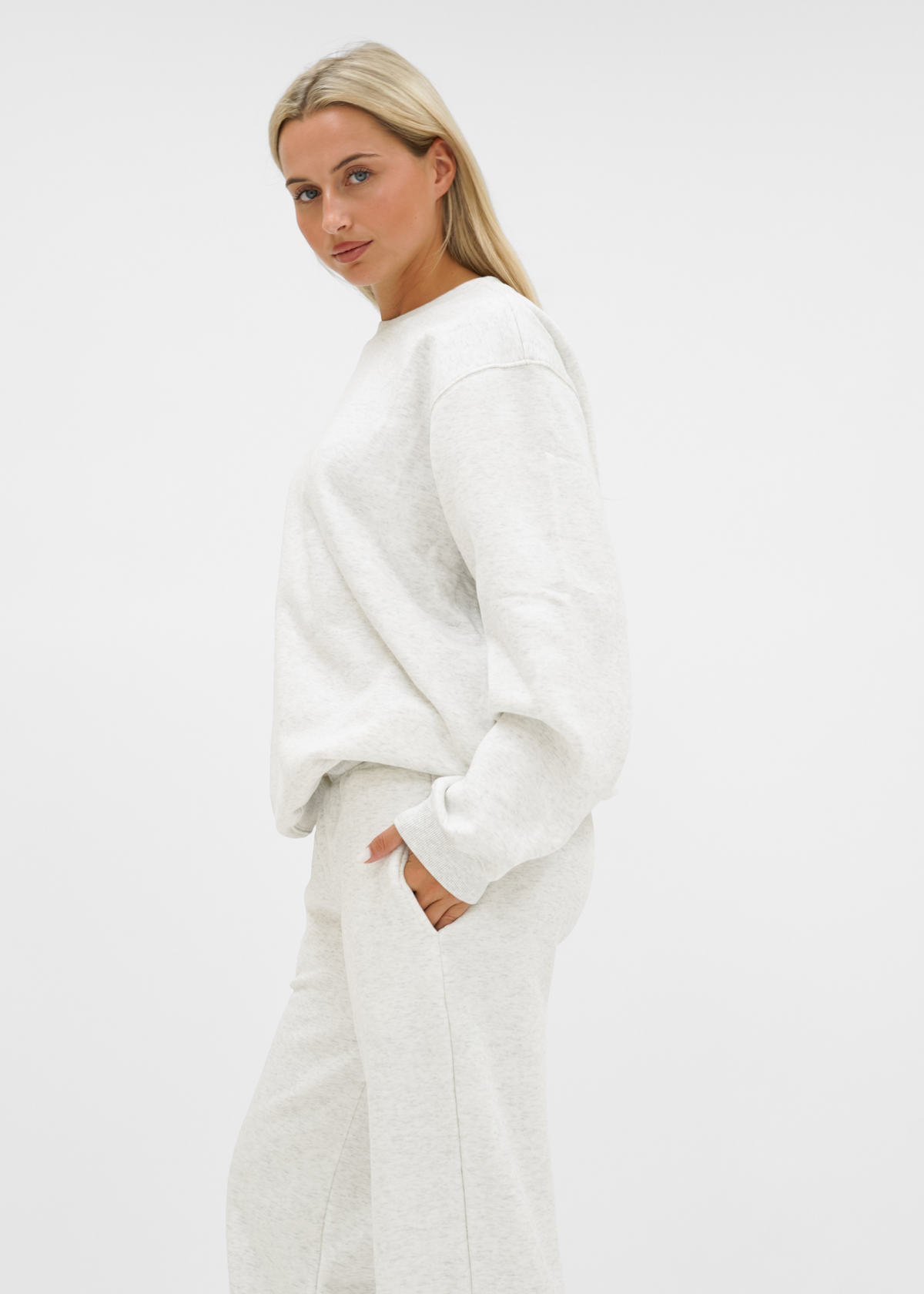 Basic sweater light grey melange (tall)