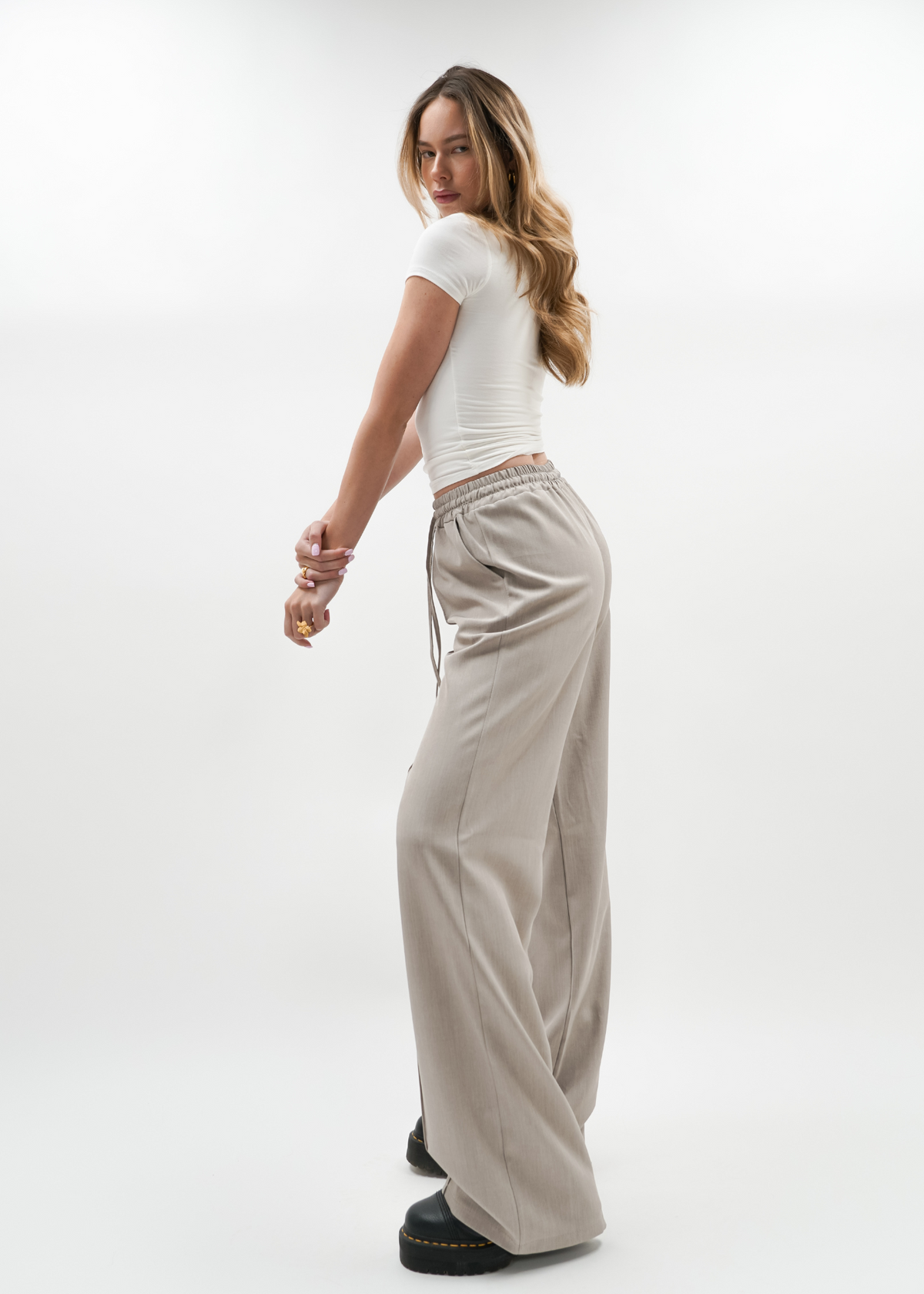 Flowy pants met pressfold (tall) taupe
