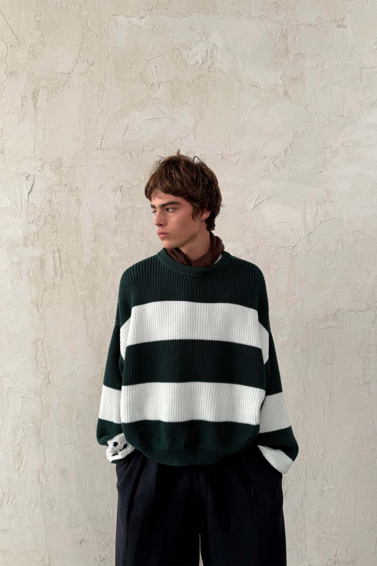 Hole Green &amp; White Knit