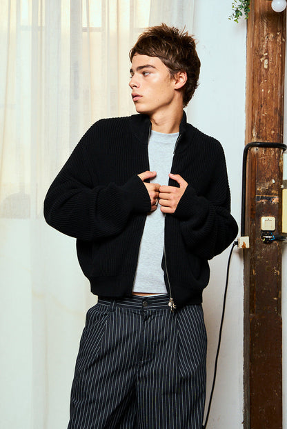Delore Black Knit Zipper